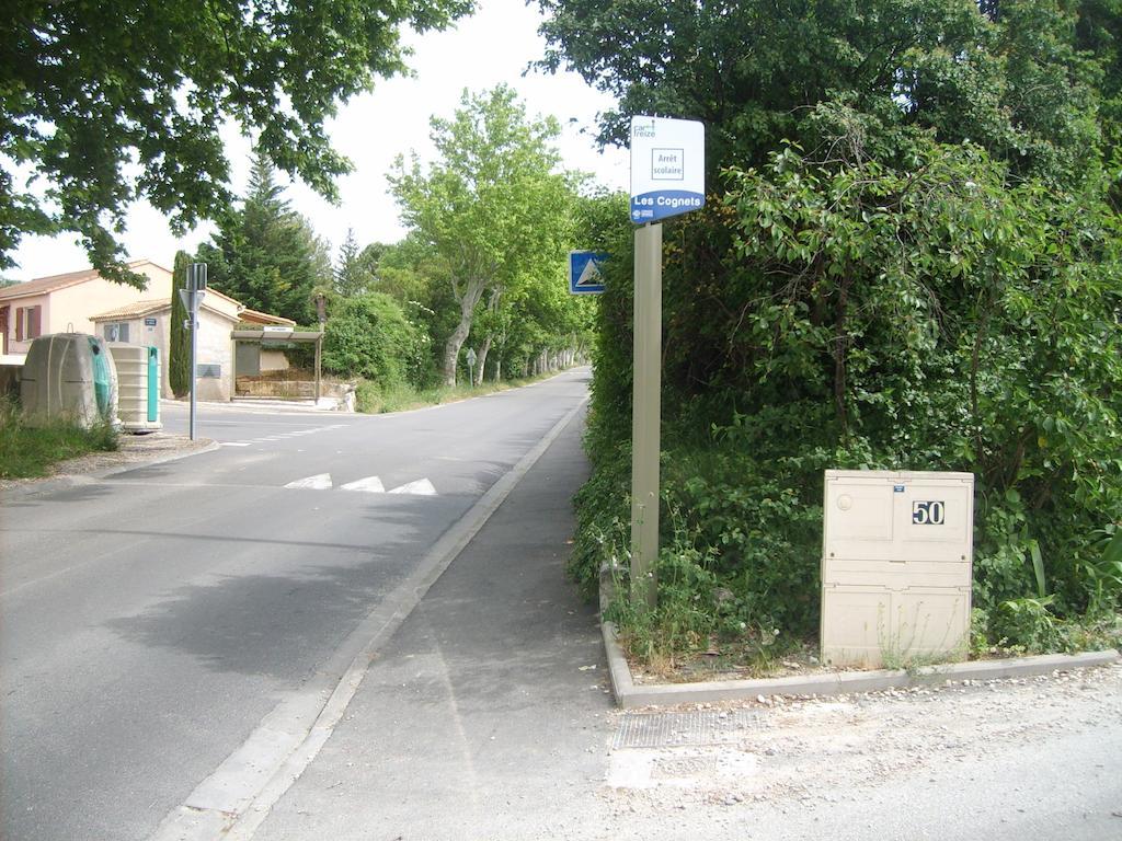 Le Clos Martin Eyragues Exteriör bild